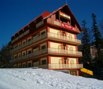 Hotel-Larisa